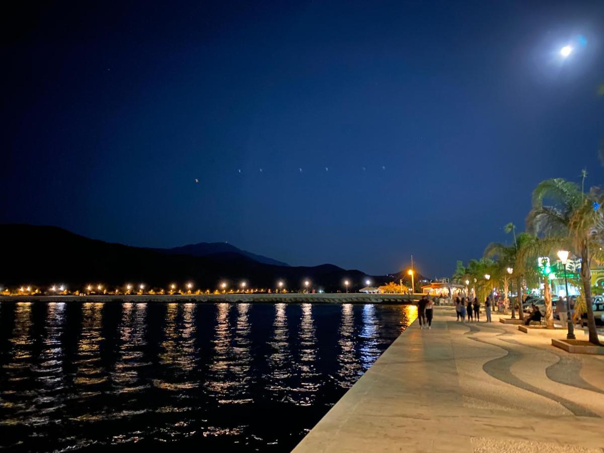 Via De Bosset * Argostoli (Kefalonia)